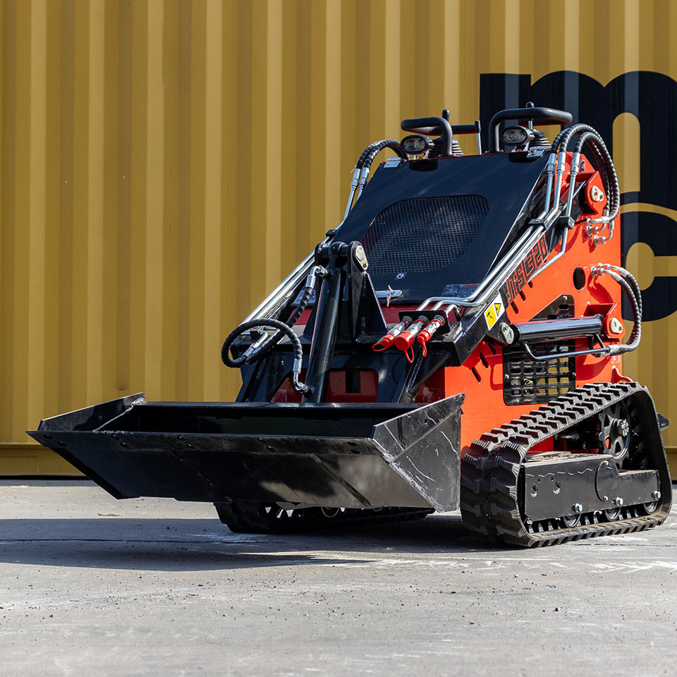 JTSL320 Skid Steer Loader - Kompaktni nakladalnik na gosenicah: slika 1 JTSL320 Skid Steer Loader - Kompaktni nakladalnik na gosenicah: slika 1