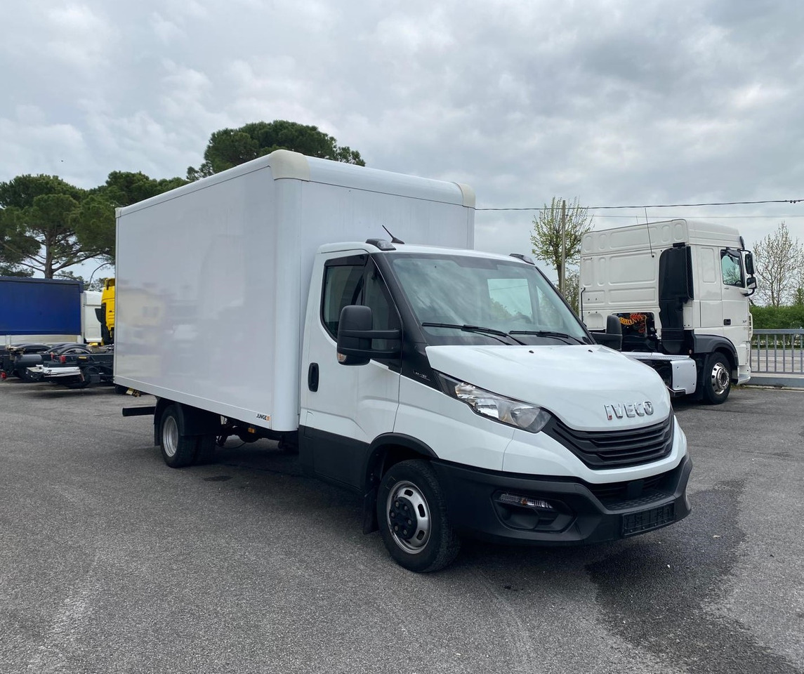 IVECO DAILY 35C16 - Dostavno vozilo z zabojnikom: slika 2 IVECO DAILY 35C16 - Dostavno vozilo z zabojnikom: slika 2