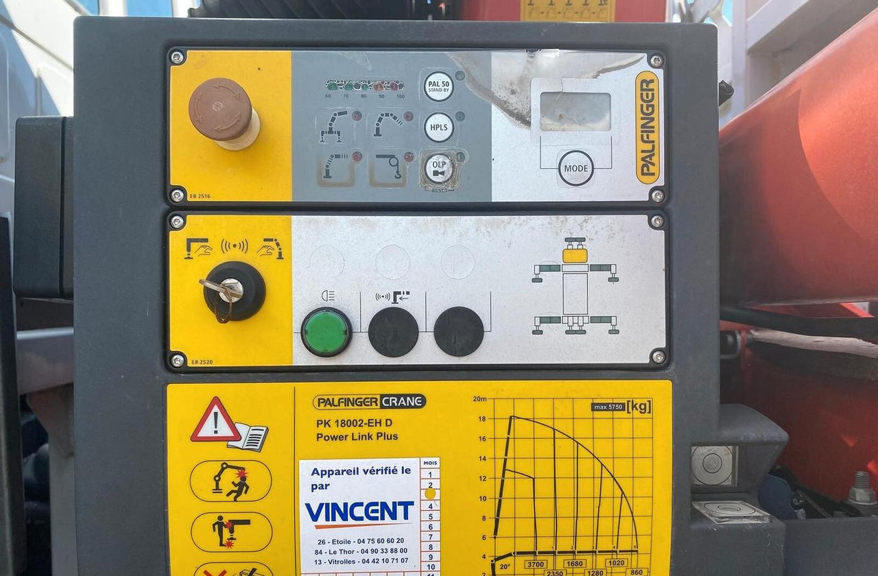 IVECO STRALIS AD260S36 CASSONE FISSO E GRU - Tovornjak s kesonom, Tovornjak z dvigalom: slika 3 IVECO STRALIS AD260S36 CASSONE FISSO E GRU - Tovornjak s kesonom, Tovornjak z dvigalom: slika 3