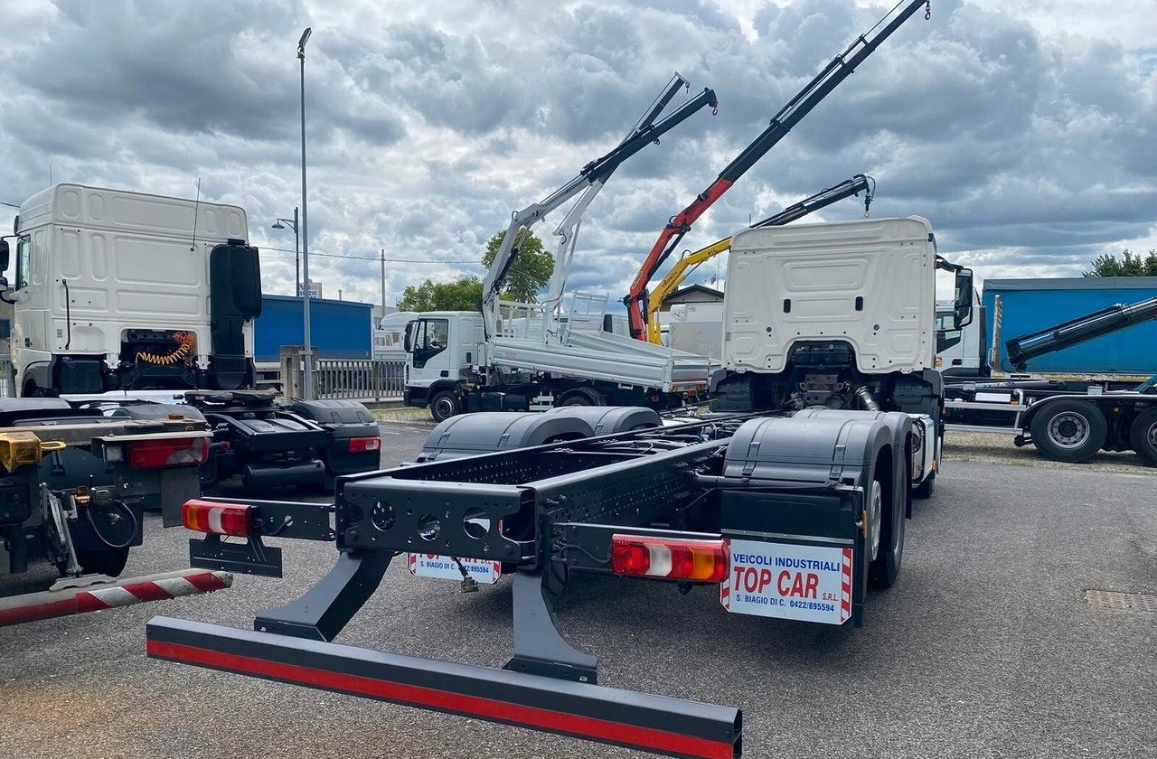 MERCEDES ANTOS 25.40 MOTRICE 3 ASSI TELAIO - Tovornjak-šasija: slika 4 MERCEDES ANTOS 25.40 MOTRICE 3 ASSI TELAIO - Tovornjak-šasija: slika 4