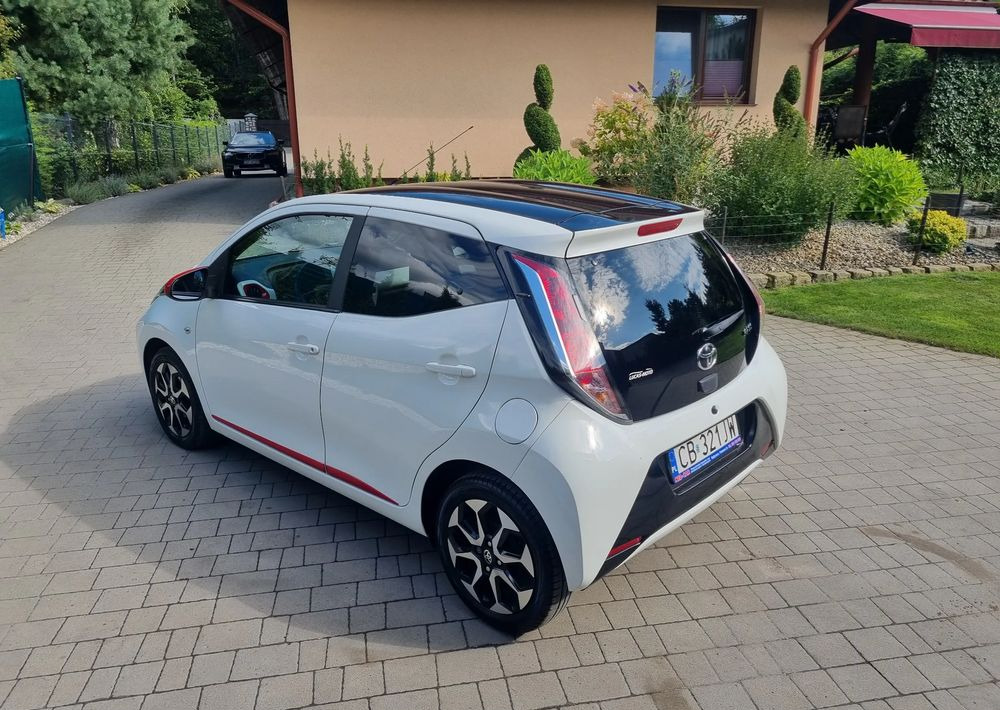 Toyota Aygo 1.0 VVT-i Sprint EU6 - Avtomobil: slika 5 Toyota Aygo 1.0 VVT-i Sprint EU6 - Avtomobil: slika 5