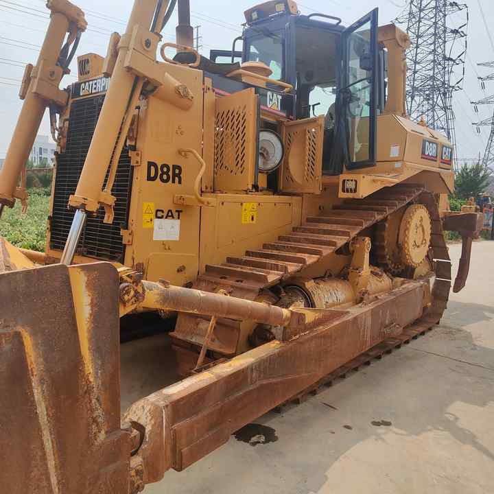 100% Original Paint Used Caterpillar D8R Bulldozer CAT D8R Crawler Dozer with Superior Performance and Power for Sale - Buldožer: slika 3 100% Original Paint Used Caterpillar D8R Bulldozer CAT D8R Crawler Dozer with Superior Performance and Power for Sale - Buldožer: slika 3