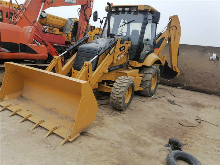4x4 Backhoe Loaders CAT 420F Used Backhoe for Sale /Used CATERPILLAR 420F Backhoe Front End Loader - Buldožer: slika 3 4x4 Backhoe Loaders CAT 420F Used Backhoe for Sale /Used CATERPILLAR 420F Backhoe Front End Loader - Buldožer: slika 3