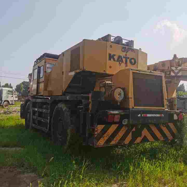 50 Ton Japan KATO Rough Crane Used 50 Ton KATO Truck Crane for Sale - Avtodvigalo za grob teren: slika 3 50 Ton Japan KATO Rough Crane Used 50 Ton KATO Truck Crane for Sale - Avtodvigalo za grob teren: slika 3