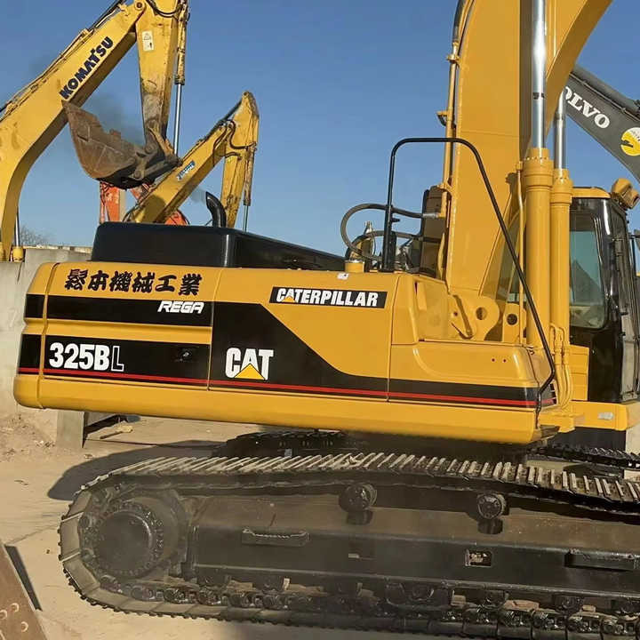 Cat325B Low Working Time CAT 320 325D 315D Excavator Caterpillar Used 25ton Cat325B Medium Size Digger - Bager goseničar: slika 1 Cat325B Low Working Time CAT 320 325D 315D Excavator Caterpillar Used 25ton Cat325B Medium Size Digger - Bager goseničar: slika 1