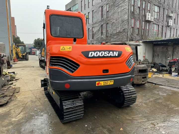Certified Used Doosan DX75 Mini Excavator | Low Hours, Full Service History | Global Shipping Available - Mini bager: slika 3 Certified Used Doosan DX75 Mini Excavator | Low Hours, Full Service History | Global Shipping Available - Mini bager: slika 3