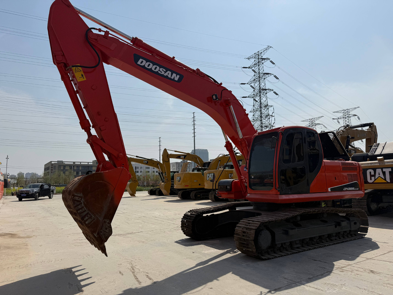 DOOSAN Used Digger Doosan DX225LC-9T Construction Machinery Construction Digger Used Doosan DX225LC-9T Cheap Excavator - Bager goseničar: slika 2 DOOSAN Used Digger Doosan DX225LC-9T Construction Machinery Construction Digger Used Doosan DX225LC-9T Cheap Excavator - Bager goseničar: slika 2