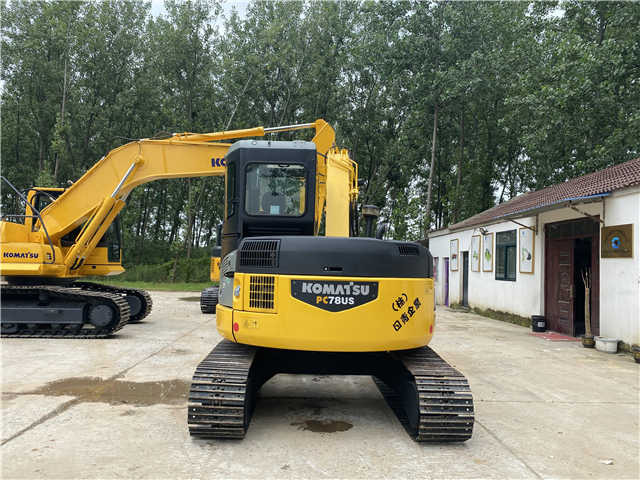 High Quality Used Crawler Excavator komatsu Pc78 Pc128 Pc138 Pc200-8 Pc220-8 Pc240-8 Excavator - Bager goseničar: slika 5 High Quality Used Crawler Excavator komatsu Pc78 Pc128 Pc138 Pc200-8 Pc220-8 Pc240-8 Excavator - Bager goseničar: slika 5