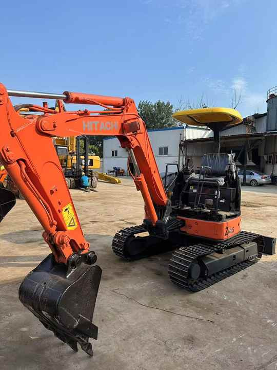 Mini 3-Ton Excavator used Hitachi ZX30 excavator with Excellent Performance and Low Price for sale! - Mini bager: slika 5 Mini 3-Ton Excavator used Hitachi ZX30 excavator with Excellent Performance and Low Price for sale! - Mini bager: slika 5