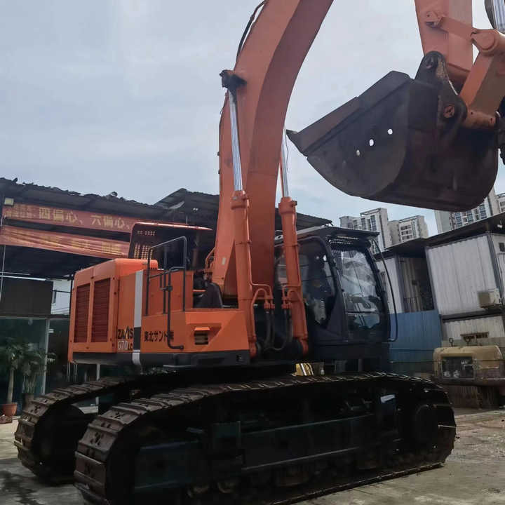Original HITACHI ZX670 Original Japan Surplus Hitachi ZX670 for Sale - Bager goseničar: slika 2 Original HITACHI ZX670 Original Japan Surplus Hitachi ZX670 for Sale - Bager goseničar: slika 2