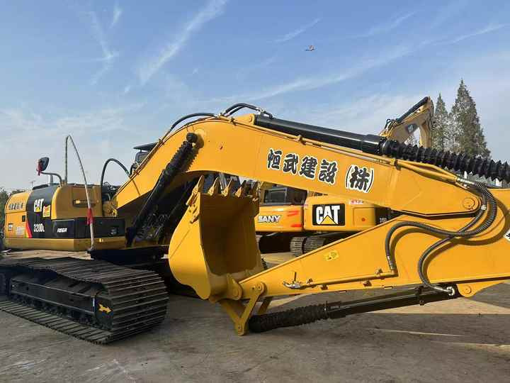 Original Made Used Cat 320D Crawler Caterpillar Excavator Hydraulic Machine Caterpillar Digger Cat 320d Used Excavators - Bager goseničar: slika 4 Original Made Used Cat 320D Crawler Caterpillar Excavator Hydraulic Machine Caterpillar Digger Cat 320d Used Excavators - Bager goseničar: slika 4