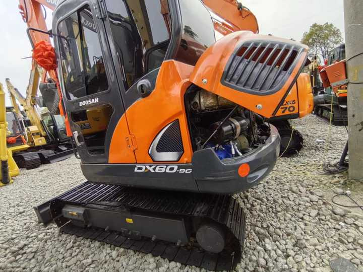 USED Doosan Dx66 with Good Condition for Sale - Mini bager: slika 2 USED Doosan Dx66 with Good Condition for Sale - Mini bager: slika 2