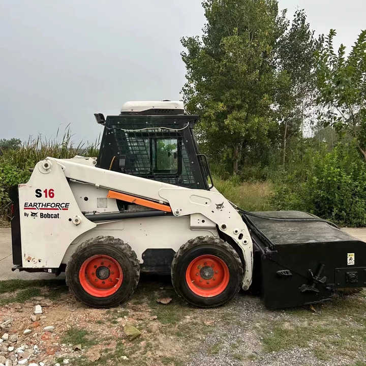 Used Bob Cat Bob Cat S16 Used Mini Skid Steer Wheel Loader Multifunctional Track Loaders Bobcat S16 2.7 Ton - Mini nakladalec: slika 1 Used Bob Cat Bob Cat S16 Used Mini Skid Steer Wheel Loader Multifunctional Track Loaders Bobcat S16 2.7 Ton - Mini nakladalec: slika 1