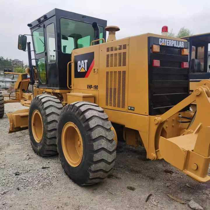Used CAT 140H Motor Grader From Japan with Excellent Performance Caterpillar 140h in Good Condition for Sale - Greder: slika 3 Used CAT 140H Motor Grader From Japan with Excellent Performance Caterpillar 140h in Good Condition for Sale - Greder: slika 3