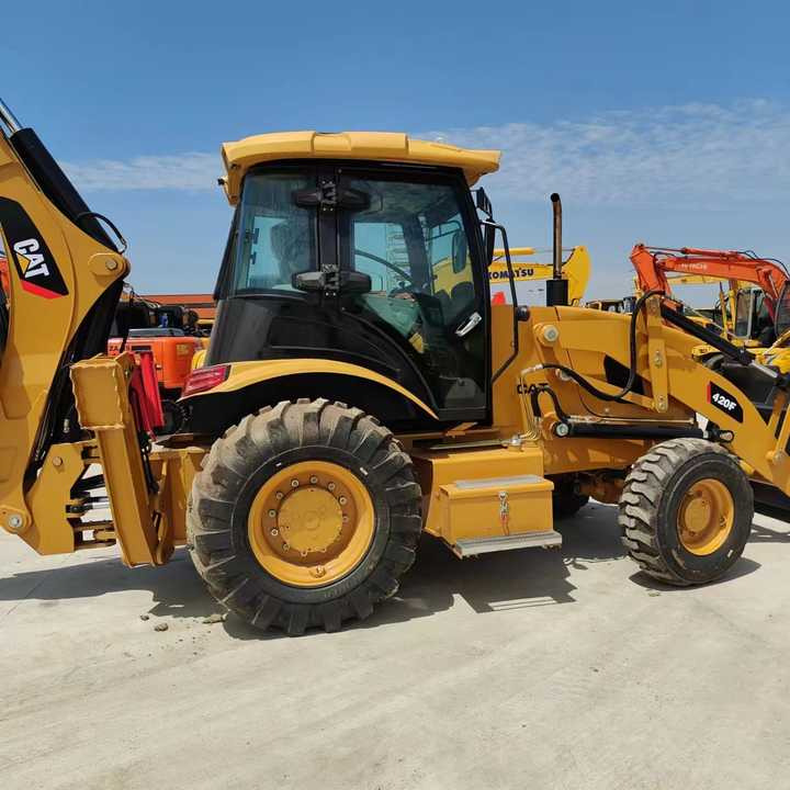 Used Cat 420F Backhoe Excavator Hot Sale Hefei Zhaomi Construction Machinery Co.ltd - Bager nakladalec: slika 1 Used Cat 420F Backhoe Excavator Hot Sale Hefei Zhaomi Construction Machinery Co.ltd - Bager nakladalec: slika 1
