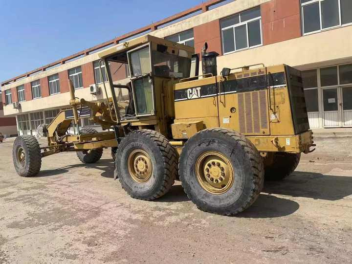 Used Caterpillar 14h Motor Grader Cat14H Very Good Quality Motor Grader Cat 14H Grader Price No Reviews yet - Greder: slika 4 Used Caterpillar 14h Motor Grader Cat14H Very Good Quality Motor Grader Cat 14H Grader Price No Reviews yet - Greder: slika 4