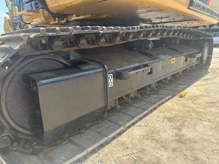 Used Caterpillar Excavators 320D Good Condition Used Excavators for Sale Second Hand Machine CAT Caterpillar 320D Excavadoras - Bager goseničar: slika 5 Used Caterpillar Excavators 320D Good Condition Used Excavators for Sale Second Hand Machine CAT Caterpillar 320D Excavadoras - Bager goseničar: slika 5