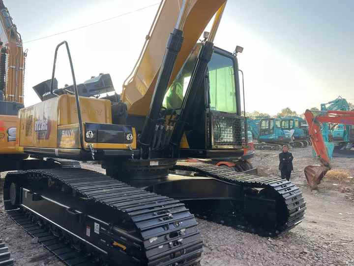 Used China Brand Sany 235c Excavator for Sale - Bager goseničar: slika 4 Used China Brand Sany 235c Excavator for Sale - Bager goseničar: slika 4