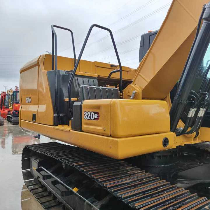 Used Digger CAT 320GC Construction Machinery Construction Digger Used CAT 320GC Cheap Excavator - Bager goseničar: slika 5 Used Digger CAT 320GC Construction Machinery Construction Digger Used CAT 320GC Cheap Excavator - Bager goseničar: slika 5