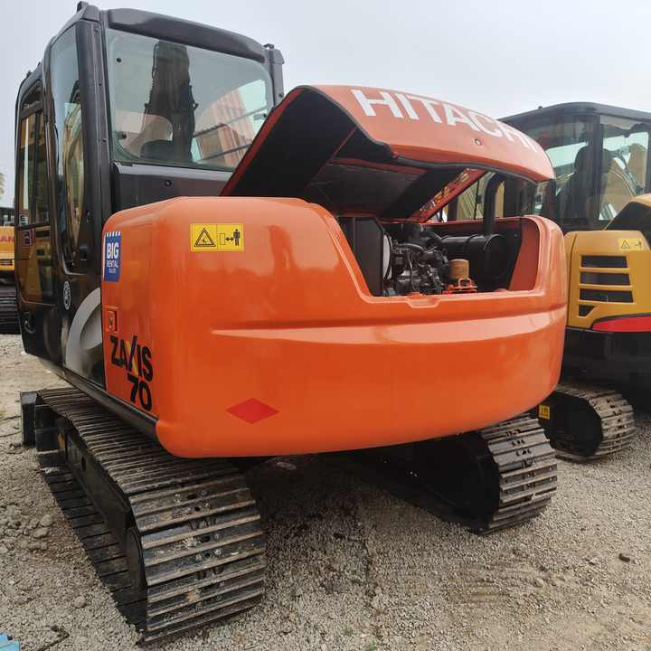 Used HITACHI ZX-70 - Bager goseničar: slika 2 Used HITACHI ZX-70 - Bager goseničar: slika 2