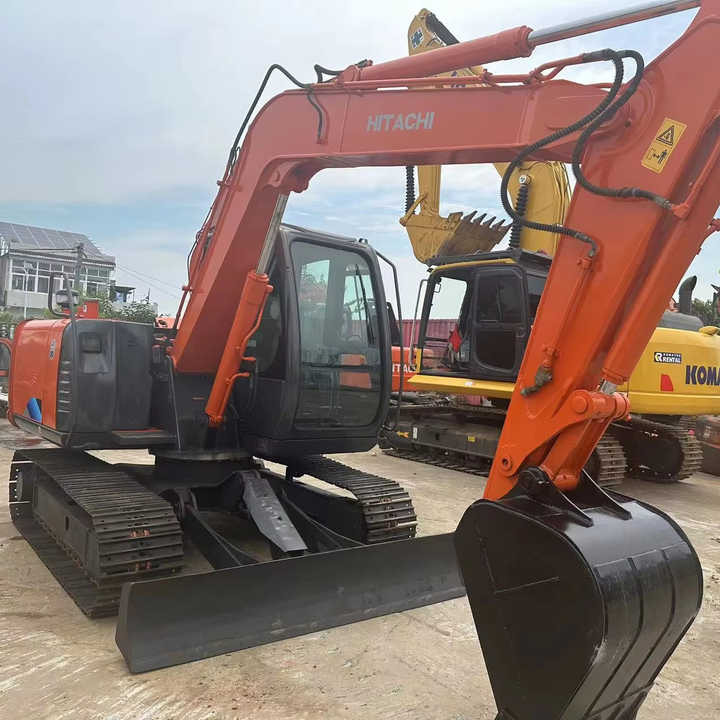 Used HITACHI ZX-70 - Bager goseničar: slika 1 Used HITACHI ZX-70 - Bager goseničar: slika 1