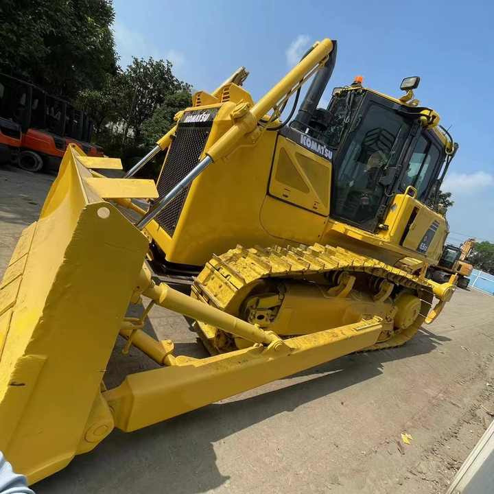 Used Heavy Construction Equipment KomatsuD65EX Bulldozer Used Machine - Buldožer: slika 4 Used Heavy Construction Equipment KomatsuD65EX Bulldozer Used Machine - Buldožer: slika 4