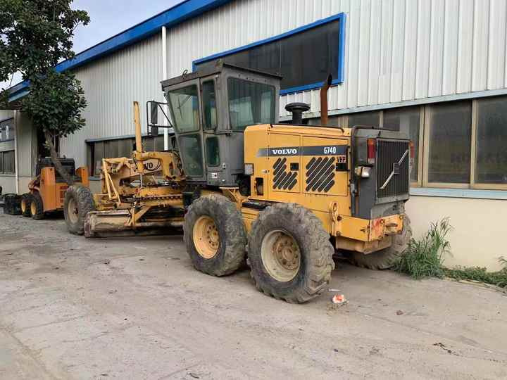 Used Heavy Construction Equipment Volvo 740 Grader Second Hand Grader Used Machine Hot Sale - Greder: slika 2 Used Heavy Construction Equipment Volvo 740 Grader Second Hand Grader Used Machine Hot Sale - Greder: slika 2