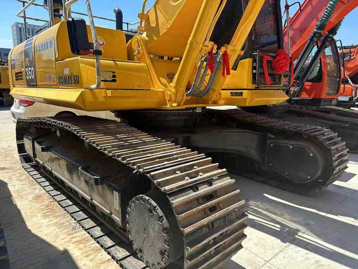 Used Japan Brand komatsu Pc350-7 with High Quality Used Engineering & Construction Machinery - Bager goseničar: slika 3 Used Japan Brand komatsu Pc350-7 with High Quality Used Engineering & Construction Machinery - Bager goseničar: slika 3