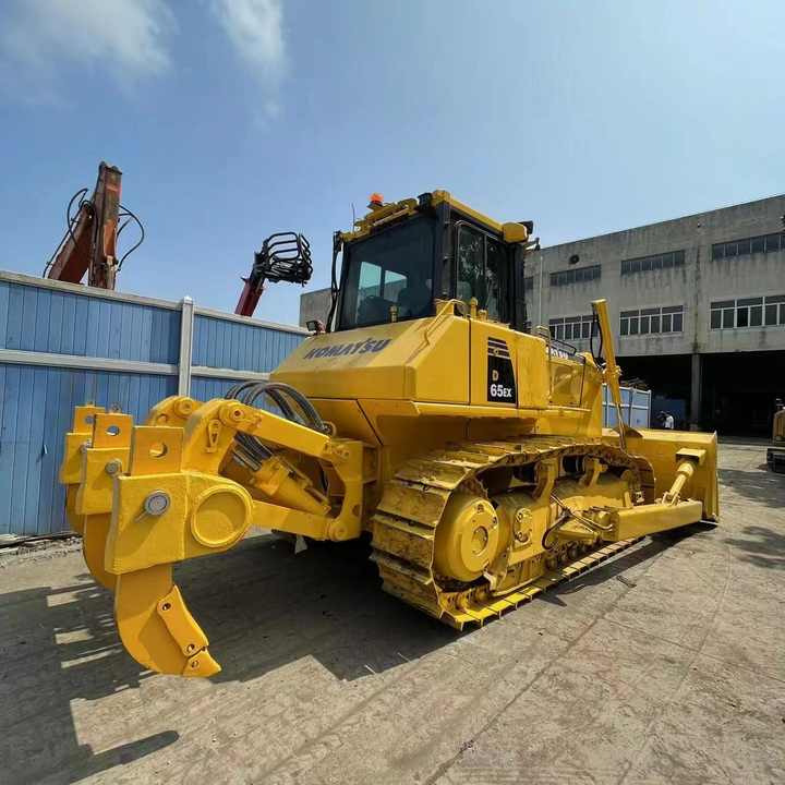Used Komatsu Bulldozer D65 Strong Power Komatsu D65 Track Dozer for Sale - Buldožer: slika 2 Used Komatsu Bulldozer D65 Strong Power Komatsu D65 Track Dozer for Sale - Buldožer: slika 2