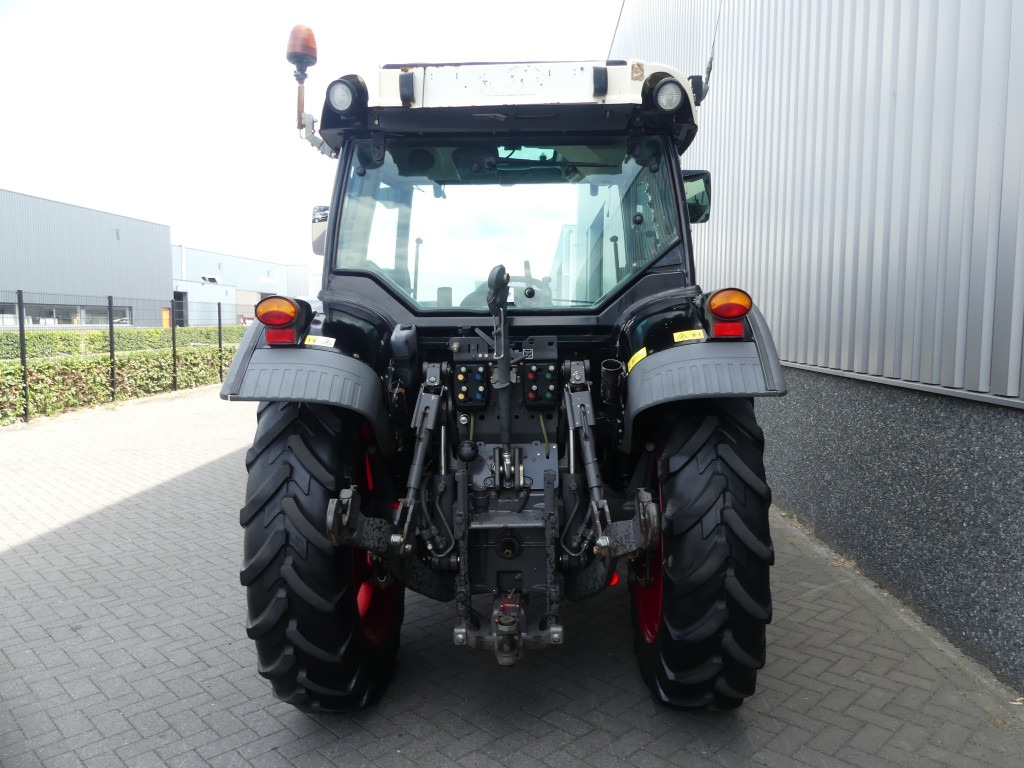 FENDT 209S Vario - Mini traktor: slika 4 FENDT 209S Vario - Mini traktor: slika 4