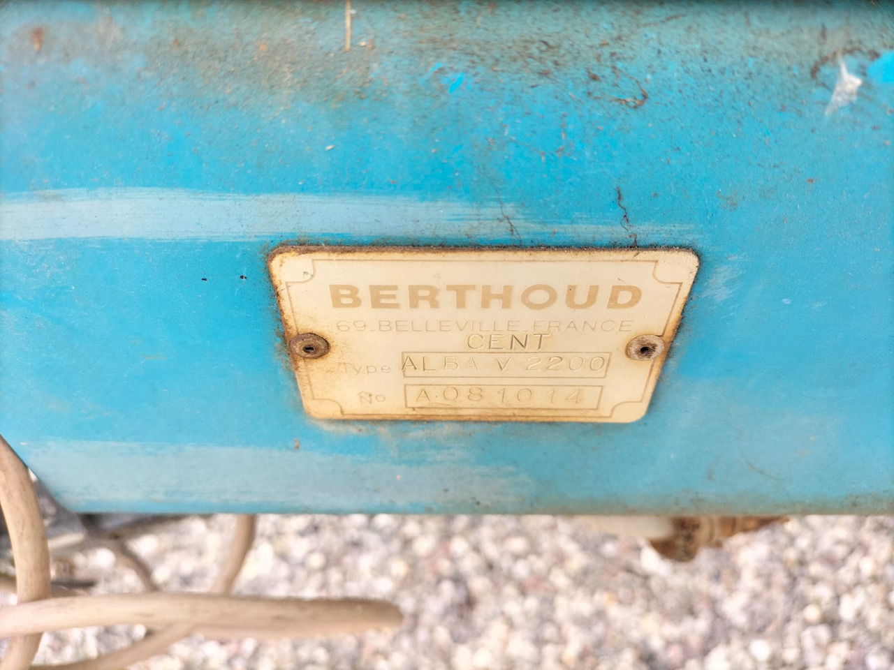 Berthoud ALBA V 2200 - Oprema za gnojenje: slika 2 Berthoud ALBA V 2200 - Oprema za gnojenje: slika 2