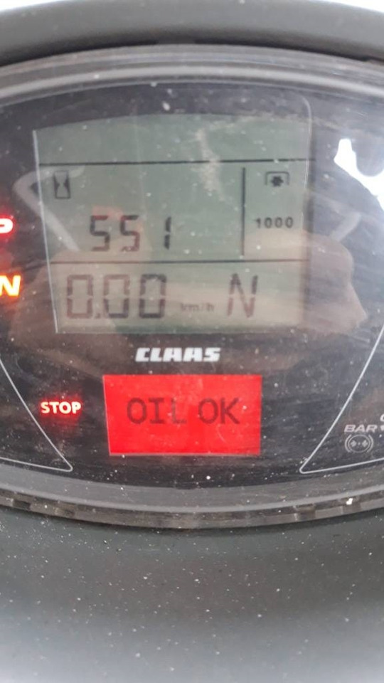 Claas Axion 830 Cmatic - Traktor: slika 3 Claas Axion 830 Cmatic - Traktor: slika 3