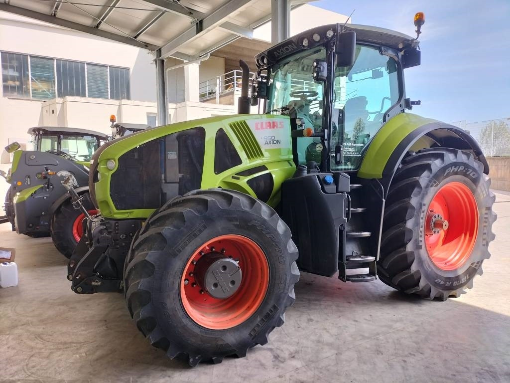Claas Axion 950 Cmatic - Traktor: slika 3 Claas Axion 950 Cmatic - Traktor: slika 3