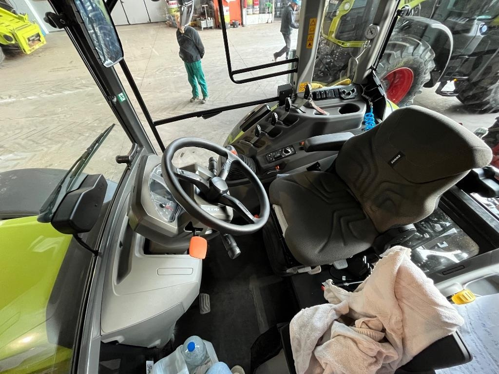 Claas Axos 3.105 - Traktor: slika 5 Claas Axos 3.105 - Traktor: slika 5