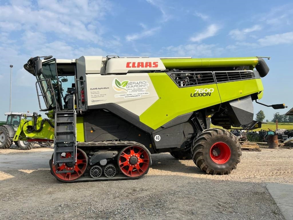 Claas LEXION 7600 TT - Kombajn harvester: slika 4 Claas LEXION 7600 TT - Kombajn harvester: slika 4