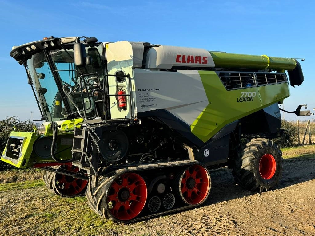 Claas LEXION 7700 TT RISO - Kombajn harvester: slika 2 Claas LEXION 7700 TT RISO - Kombajn harvester: slika 2