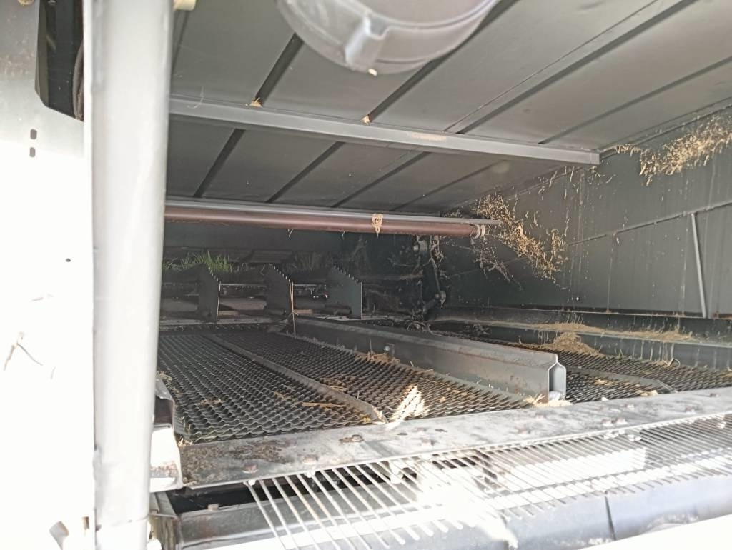 Claas Lexion 570  - Kombajn harvester: slika 2 Claas Lexion 570  - Kombajn harvester: slika 2