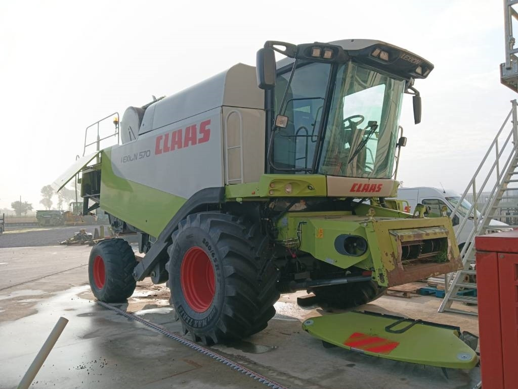 Claas Lexion 570 - Kombajn harvester: slika 1 Claas Lexion 570 - Kombajn harvester: slika 1