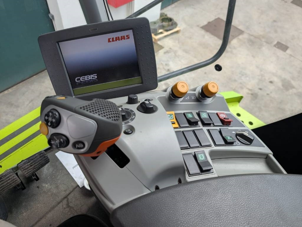 Claas Lexion 760 TT - Kombajn harvester: slika 2 Claas Lexion 760 TT - Kombajn harvester: slika 2