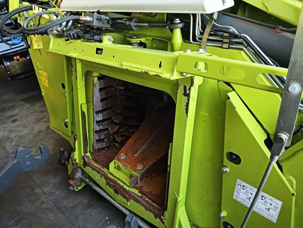 Claas Orbis 750 - Oprema za obračalnike: slika 2 Claas Orbis 750 - Oprema za obračalnike: slika 2