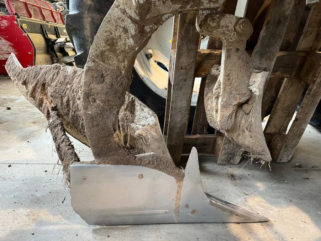 Ermo tv3 98 - Plug: slika 3 Ermo tv3 98 - Plug: slika 3