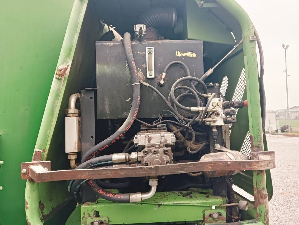 Faresin LEADER 2600 - Mešalnik za krmo: slika 4 Faresin LEADER 2600 - Mešalnik za krmo: slika 4