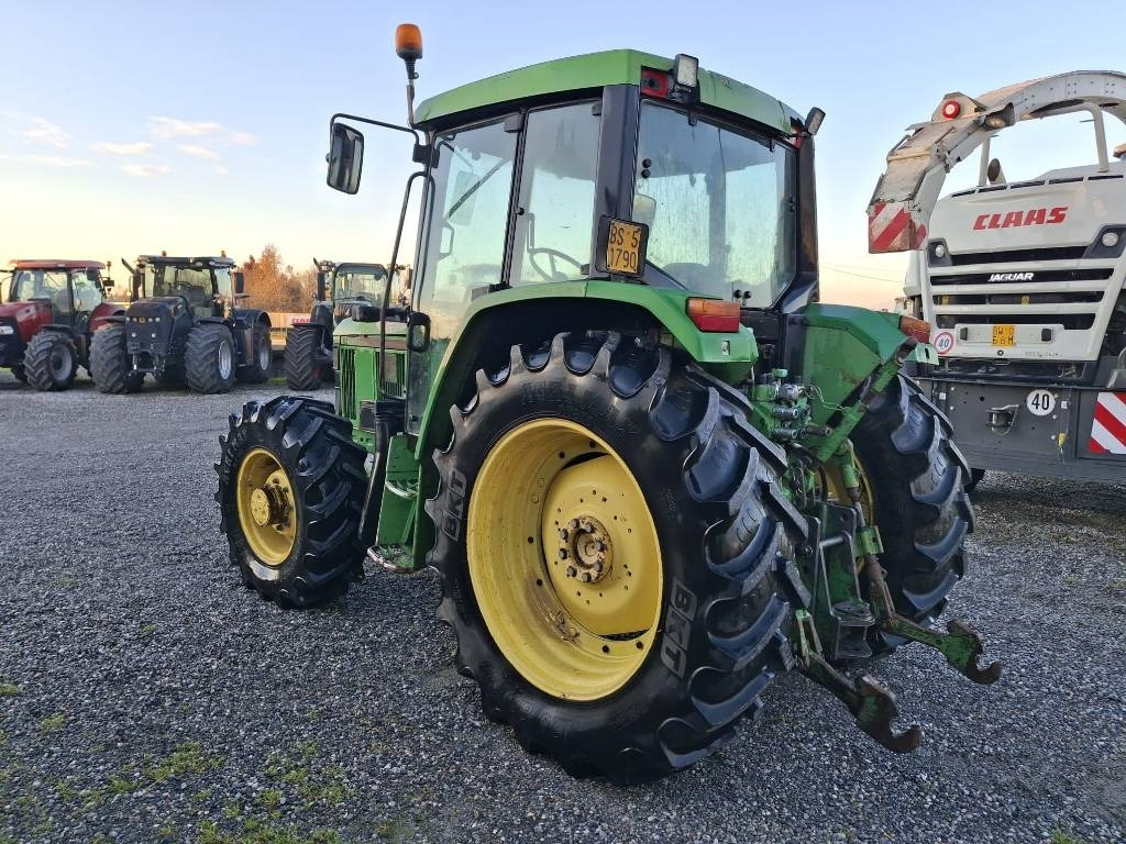 John Deere 6400 - Traktor: slika 5 John Deere 6400 - Traktor: slika 5