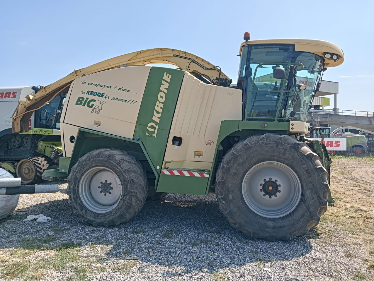 KRONE BIG X 850 - Kombajn za krmo: slika 4 KRONE BIG X 850 - Kombajn za krmo: slika 4