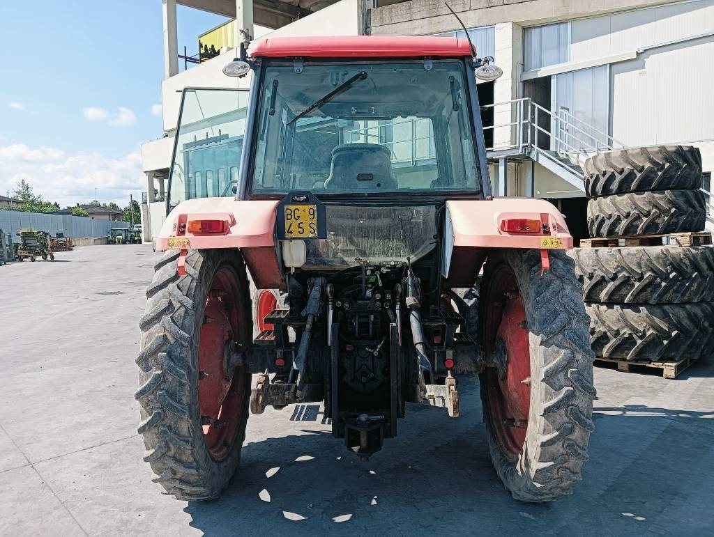 Kubota M 128 X - Traktor: slika 5 Kubota M 128 X - Traktor: slika 5