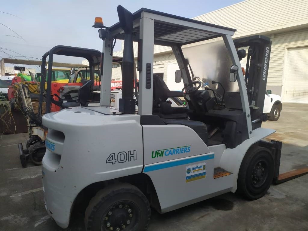 UniCarriers D1F4A40Q - Diesel viličar: slika 2 UniCarriers D1F4A40Q - Diesel viličar: slika 2
