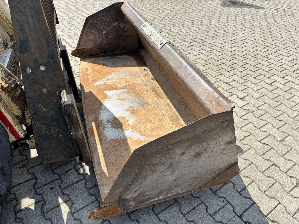 Bobcat 970 - Mini nakladalec: slika 4 Bobcat 970 - Mini nakladalec: slika 4