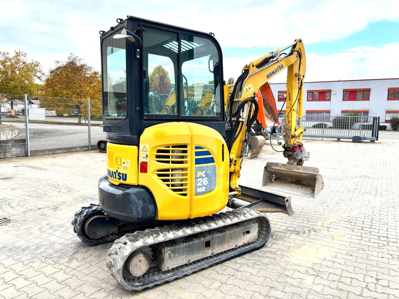 Komatsu PC26MR-3 - Mini bager: slika 2 Komatsu PC26MR-3 - Mini bager: slika 2