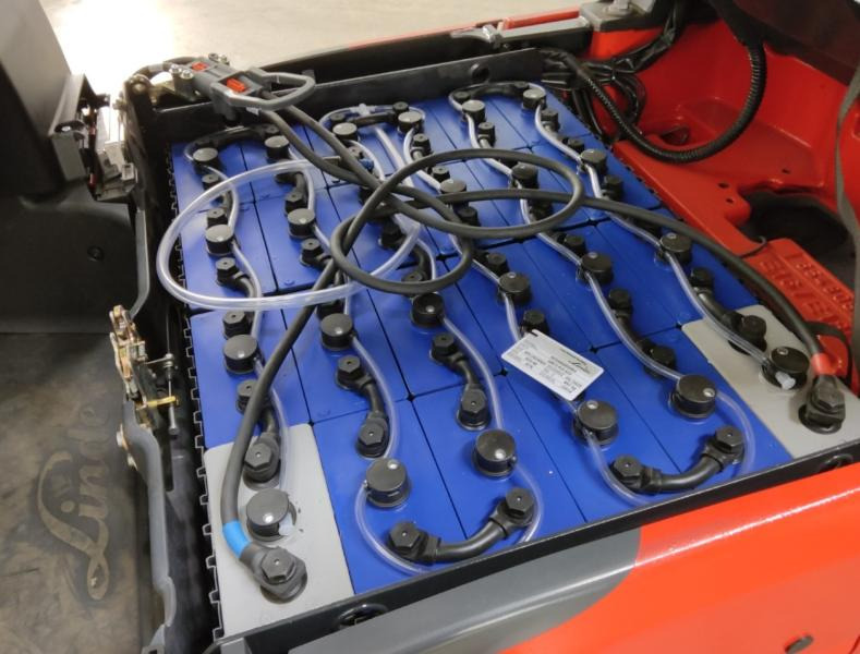 Fenwick E16 02 - Električni viličar: slika 4 Fenwick E16 02 - Električni viličar: slika 4