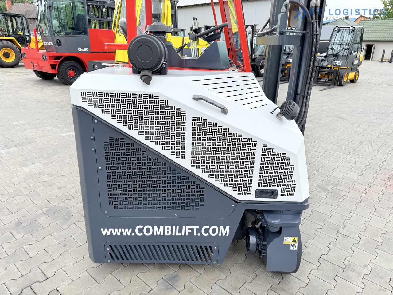 4-potni viličar s pomičnim teleskopom COMBILIFT Combilift C3000CB – TRIPLEX 6000mm – Year 2016 / Only 2,161 hours / Free Lift / Fork Positioner / Diesel: slika 39